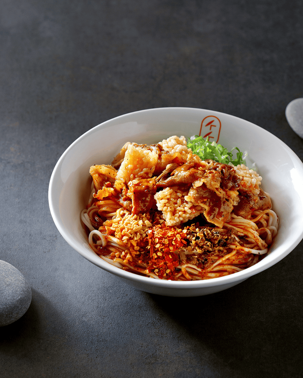 🥓米香炙牛燃麵｜台灣的零嘴、四川的靈魂